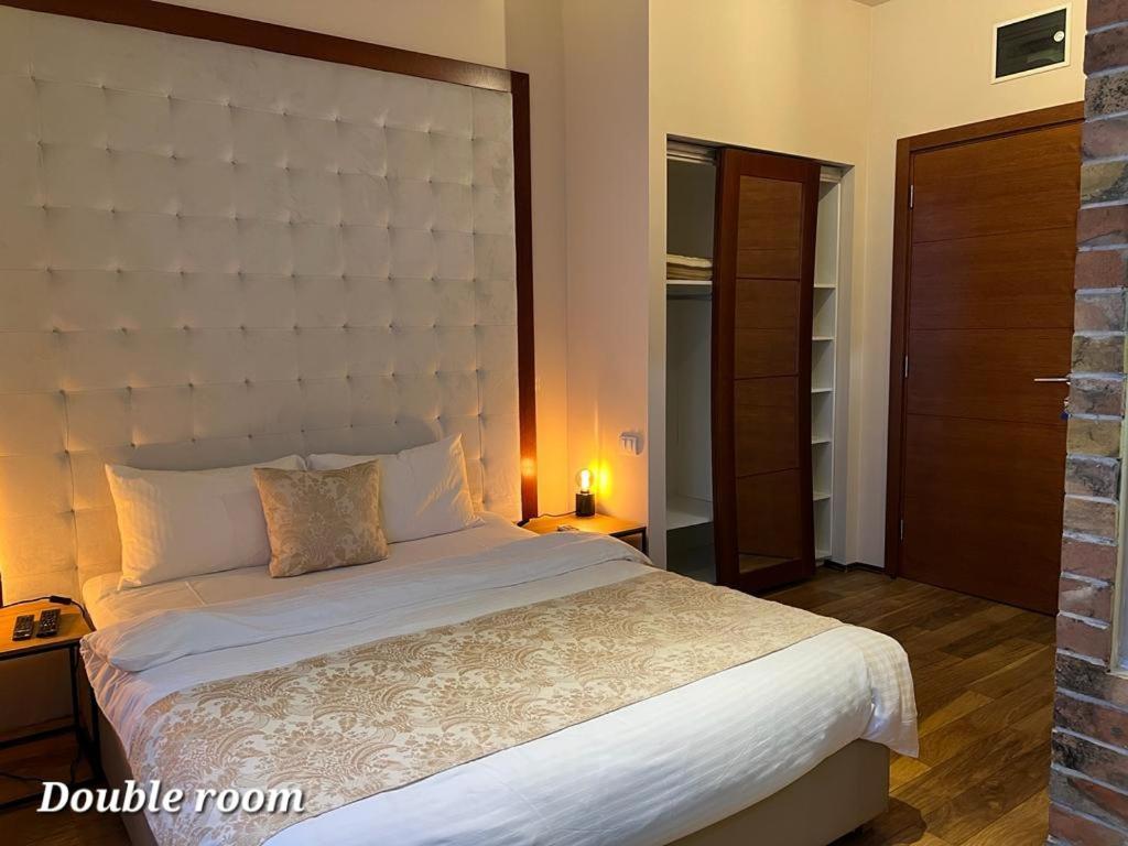 Metropolitan Rooms Belgrade Extérieur photo