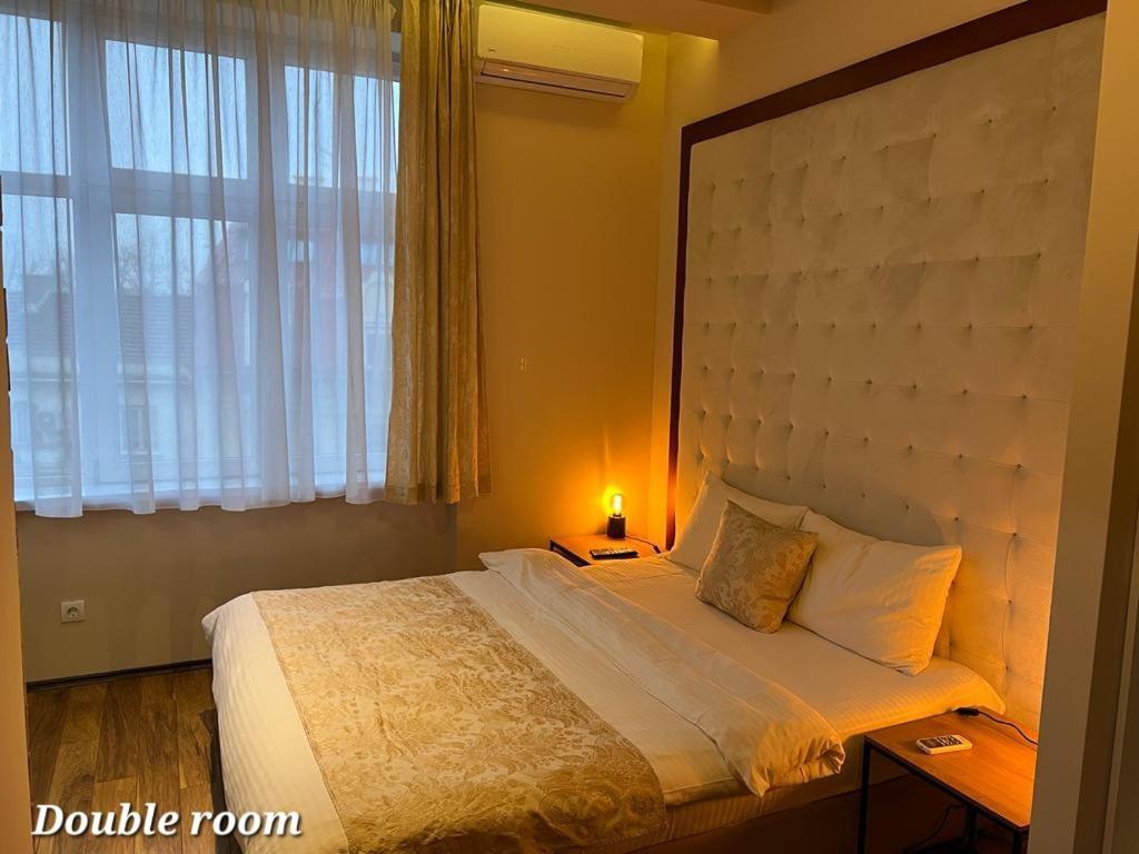 Metropolitan Rooms Belgrade Extérieur photo
